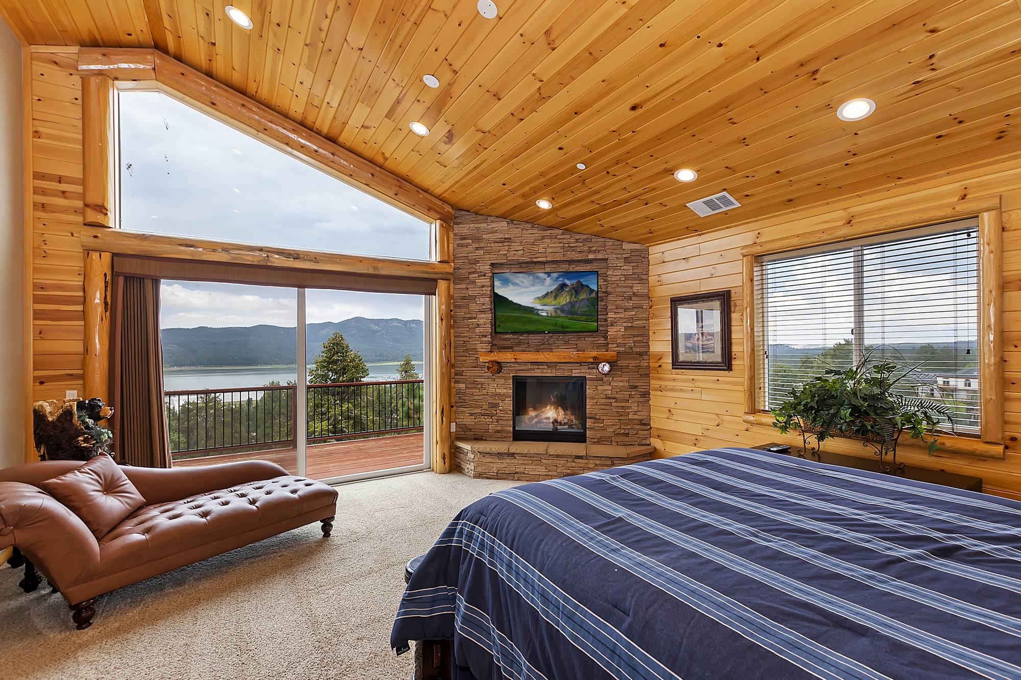 Cabin Image 39
