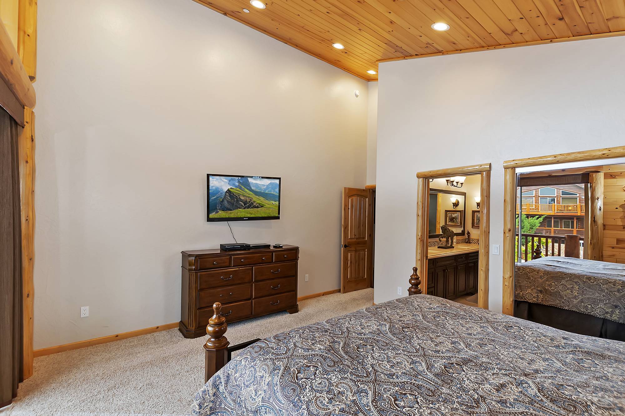 Cabin Image 48